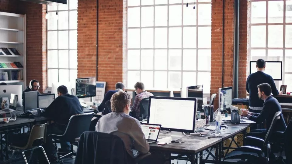 Как выбрать веб-студию в Лянторе по кейсам